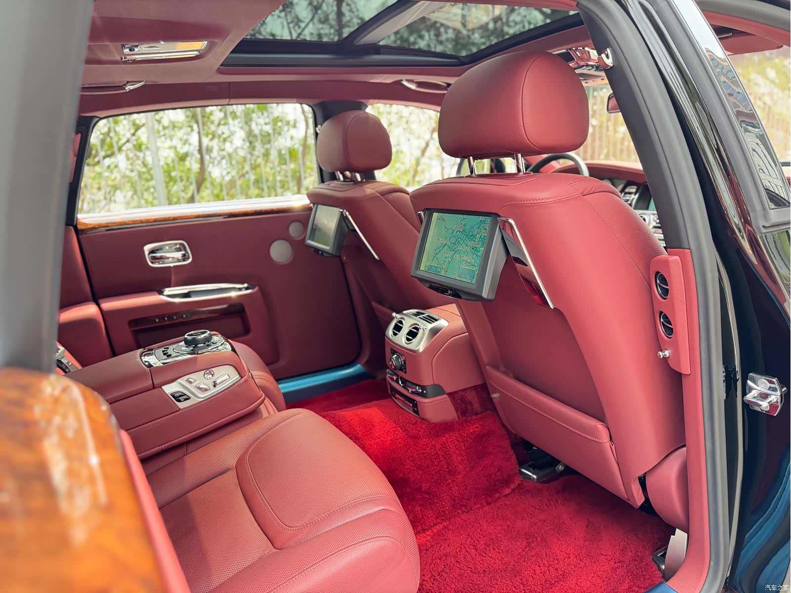 Rolls-Royce Ghost, 2017 20