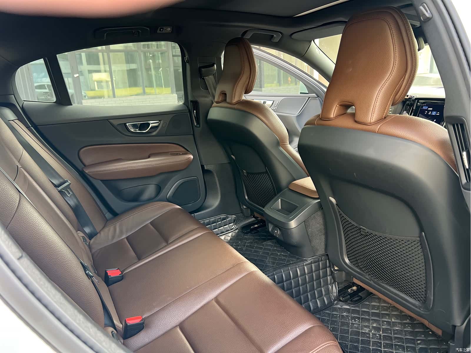Volvo S60, 2021 11