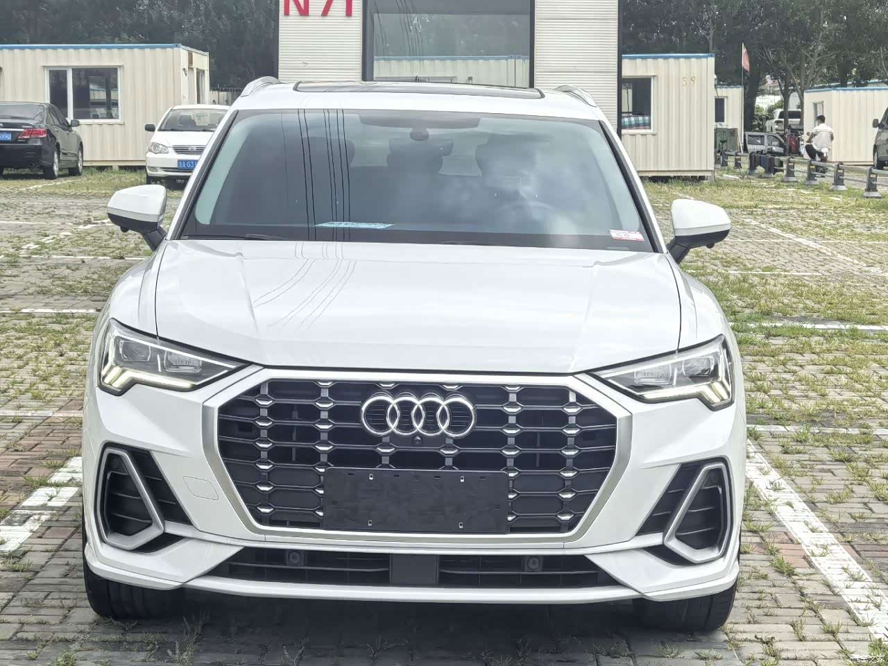 Audi Q3, 2023 2