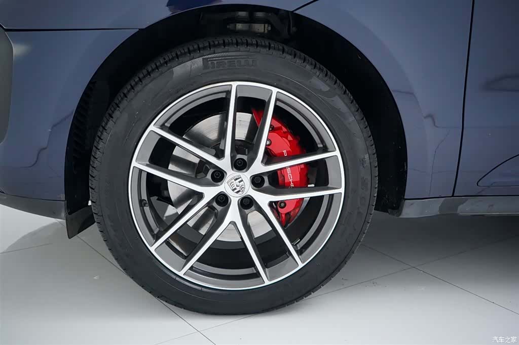 Porsche Macan, 2023 11