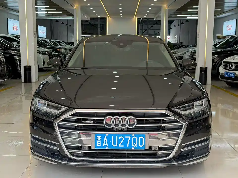 Audi A8 Audi A8