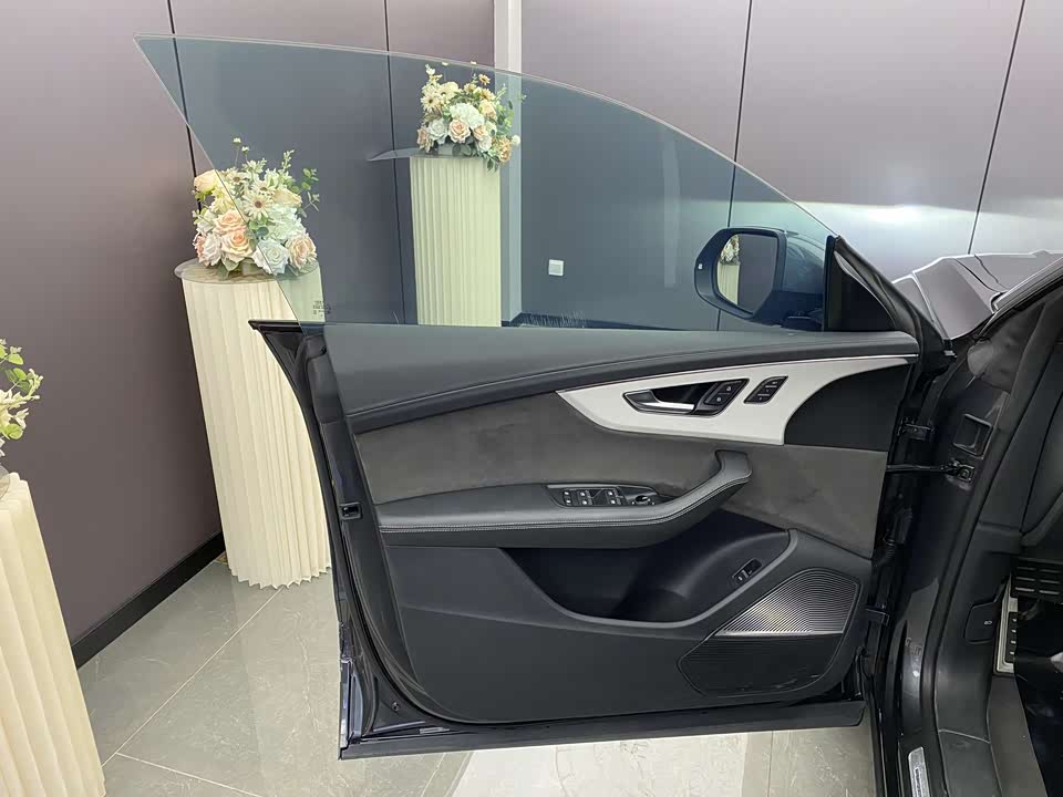 Audi Q8 Audi Q8
