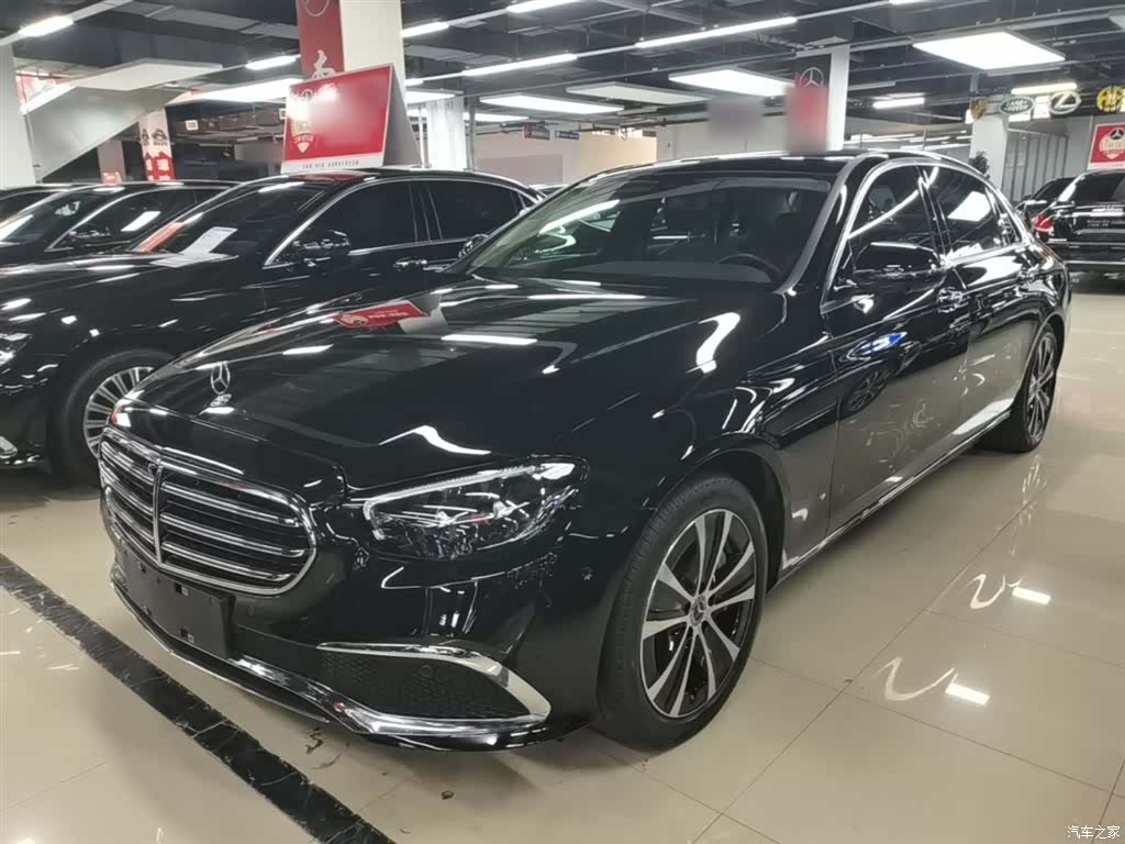 Mercedes-Benz E-Class, 2023 2