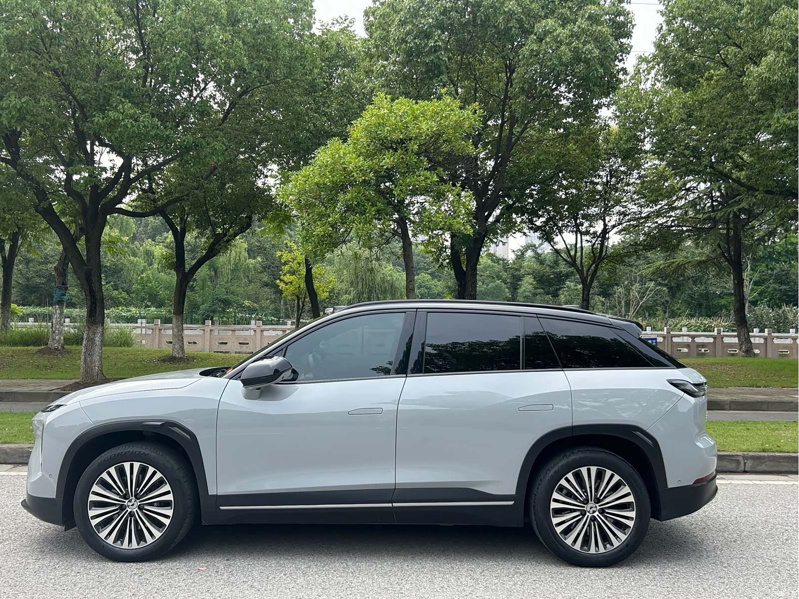 NIO ES7, 2023 11