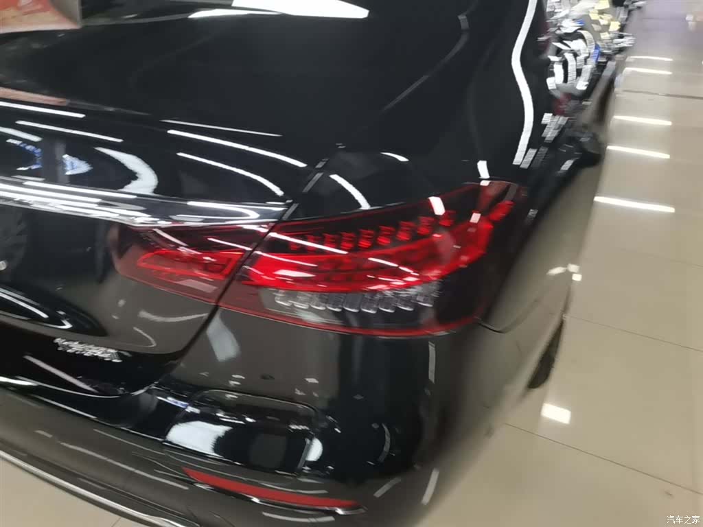 Mercedes-Benz E-Class, 2023 8