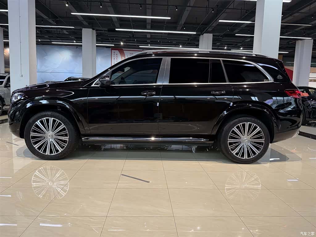 Maybach GLS, 2025 24