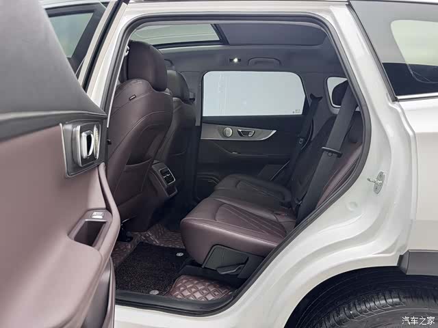 Chery Tiggo 8, 2024 10