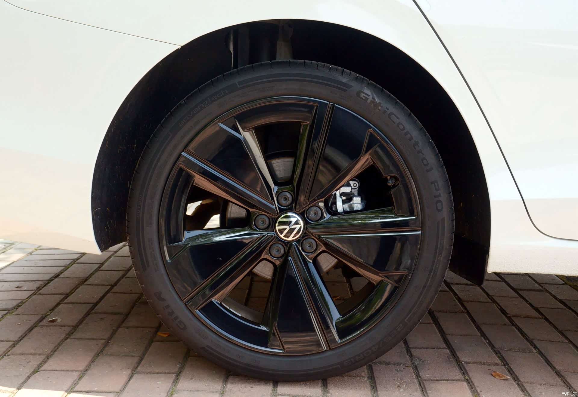 Volkswagen Lamando, 2025 13
