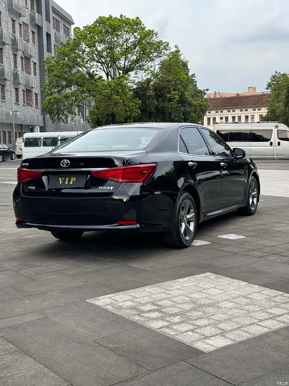 Toyota Crown, 2017 7