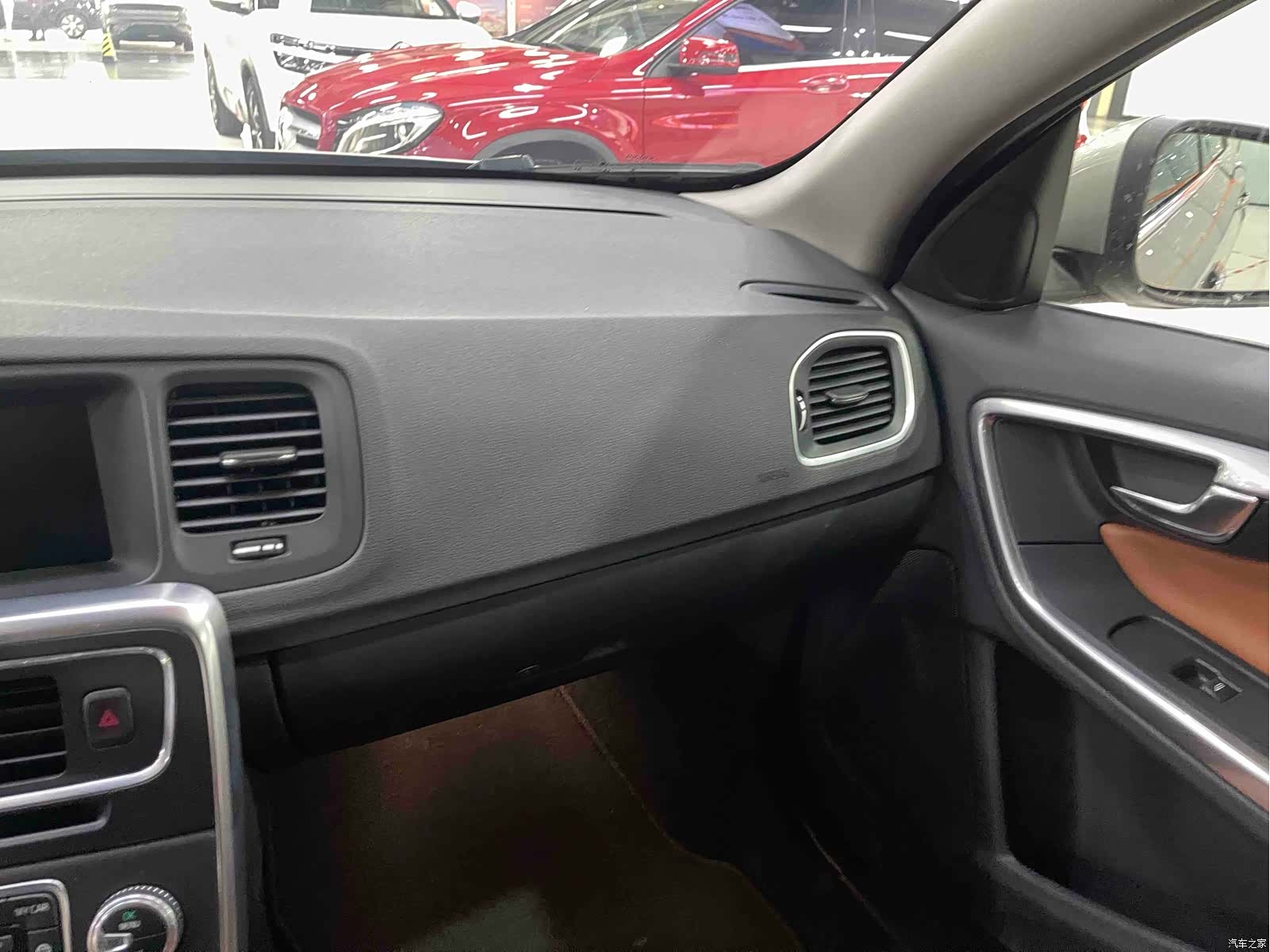 Volvo V60, 2016 12