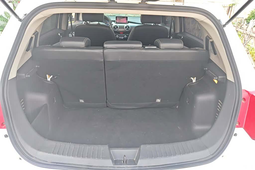 BAIC EC5, 2020 4