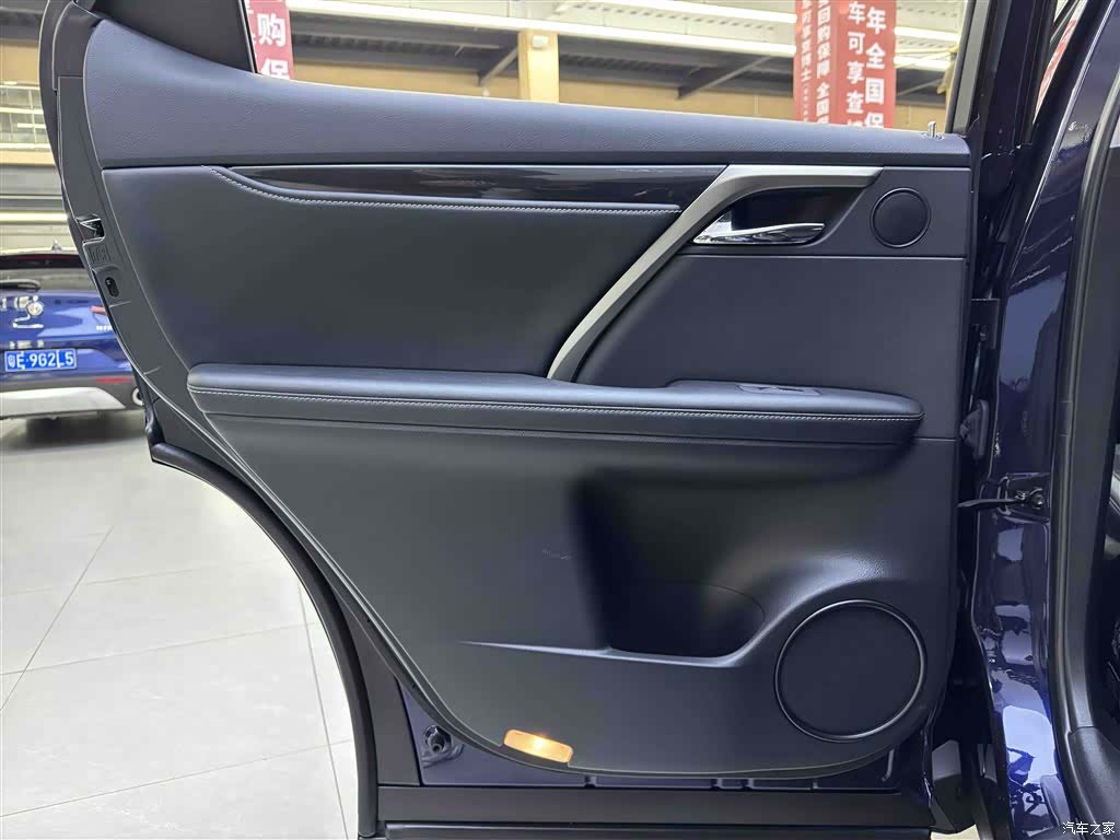 Lexus RX, 2021 14