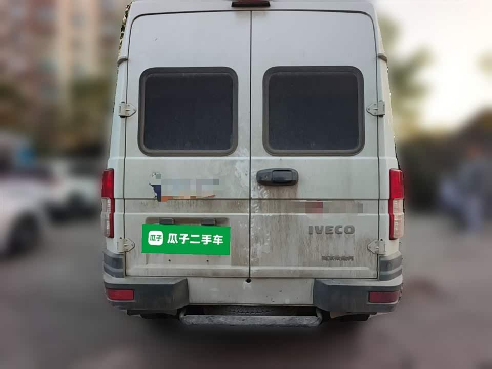 Iveco proud
