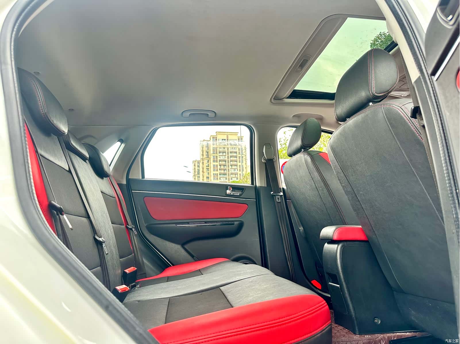 BAIC X25, 2016 26