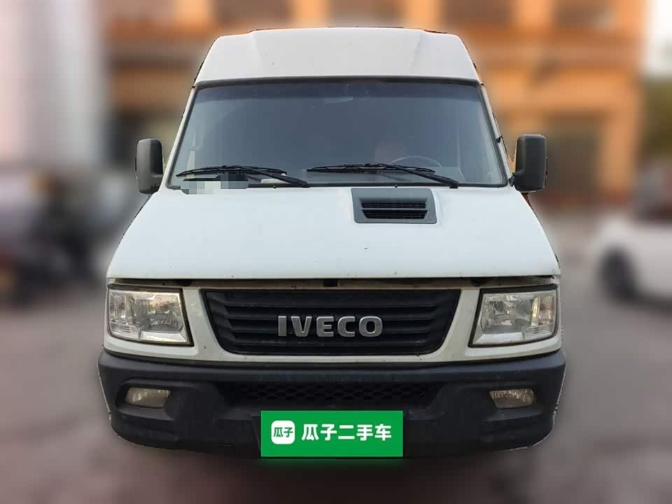 Iveco proud