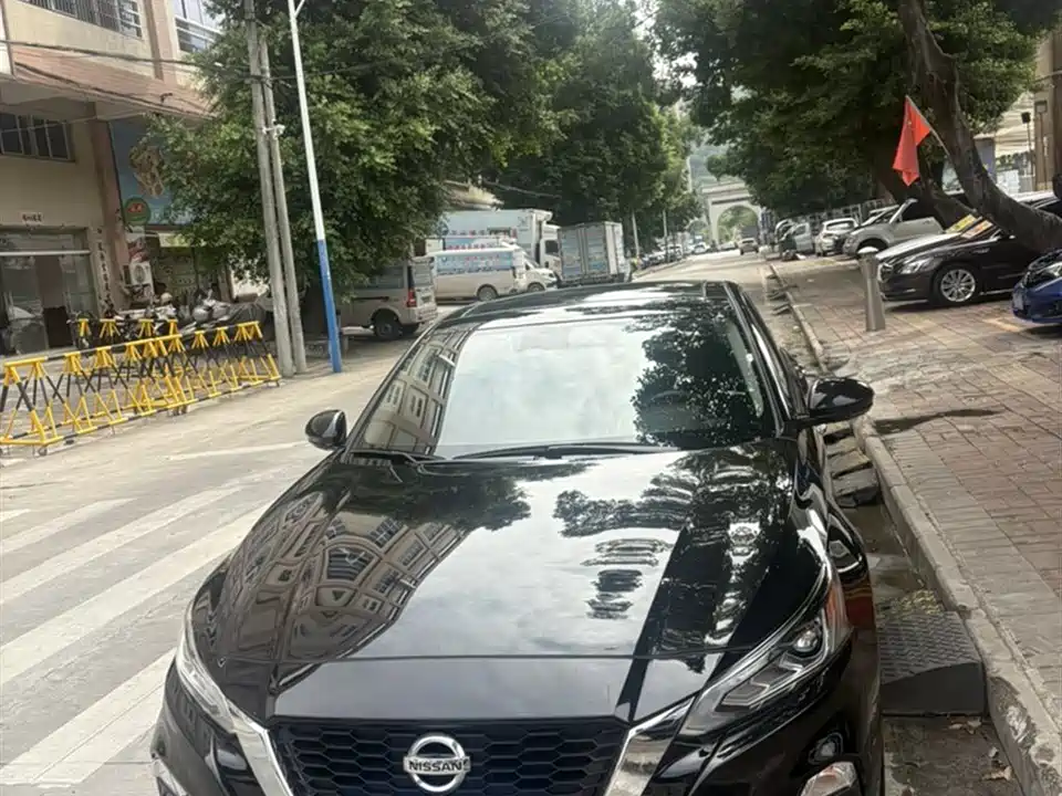 Nissan Teana