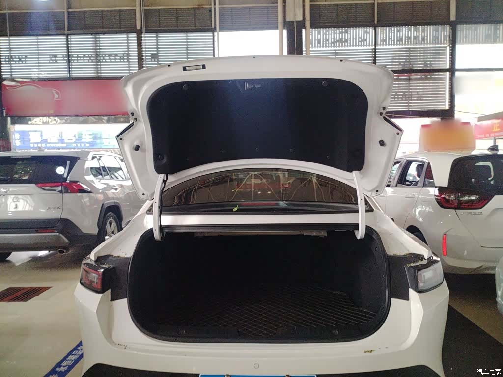 Changan Eado, 2025 18