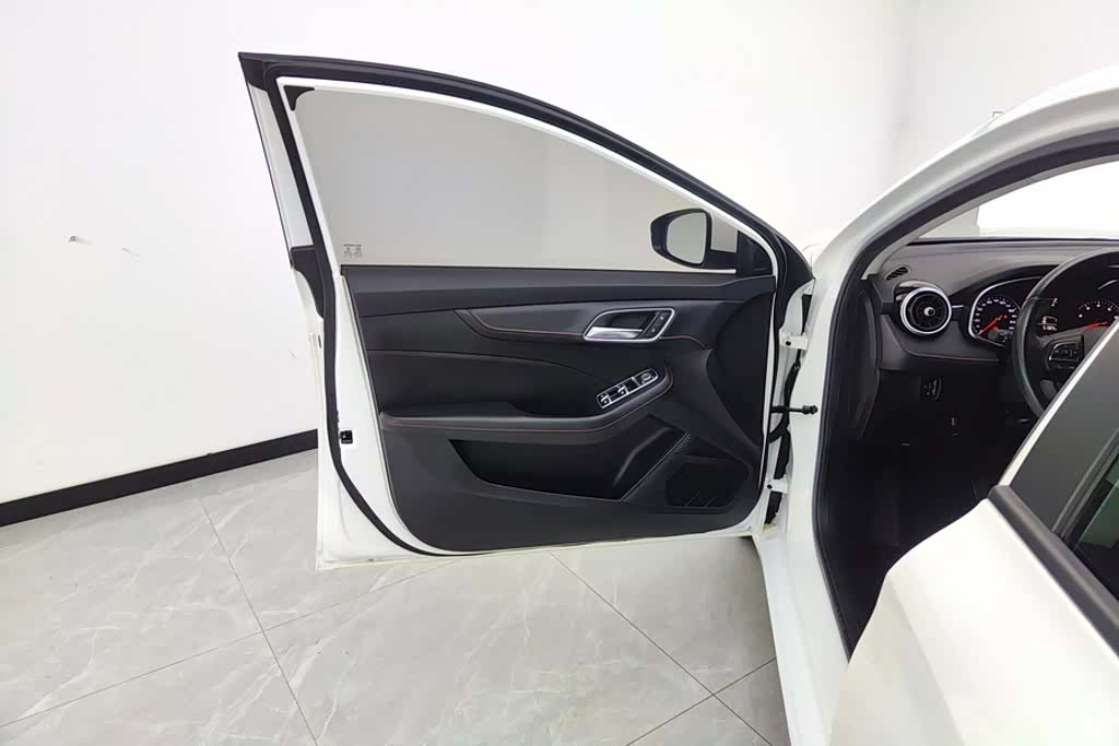 MG MG6, 2022 7