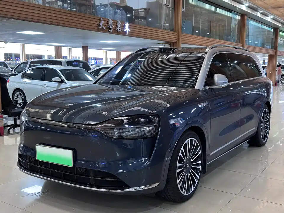 AITO Ask the world M9