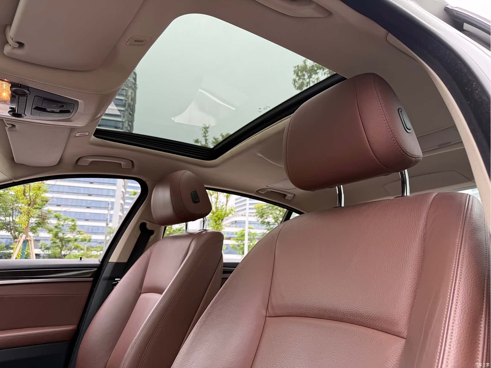 BMW 5 Series, 2014 10