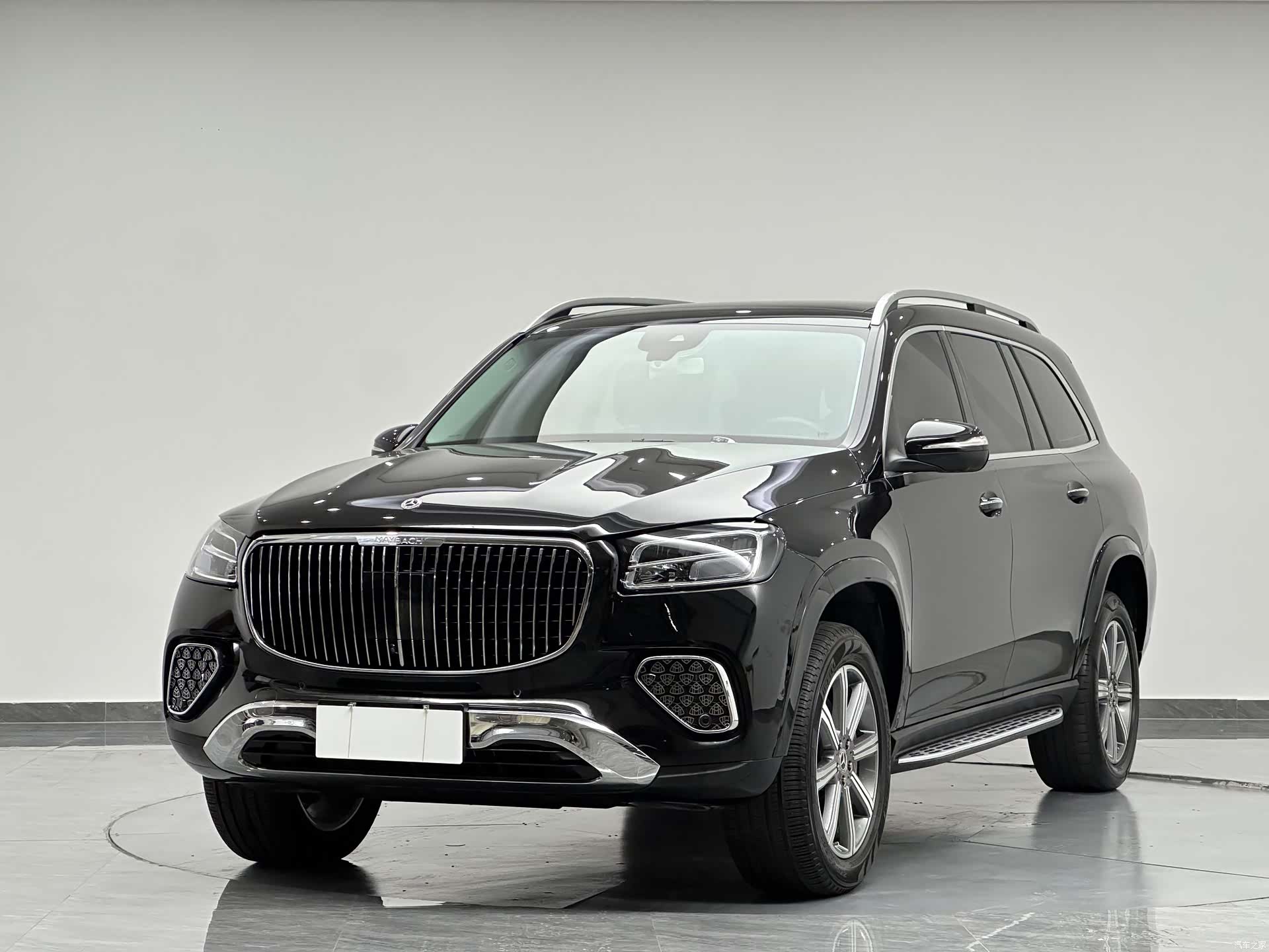 Mercedes-Benz GLS, 2020 1