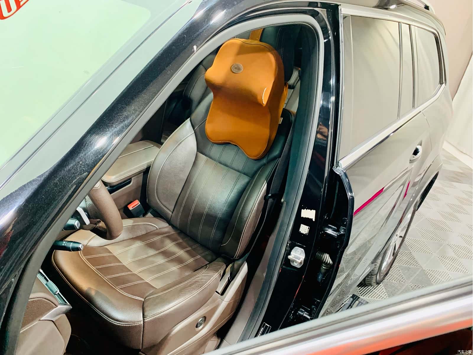 Mercedes-Benz GLS, 2018 15