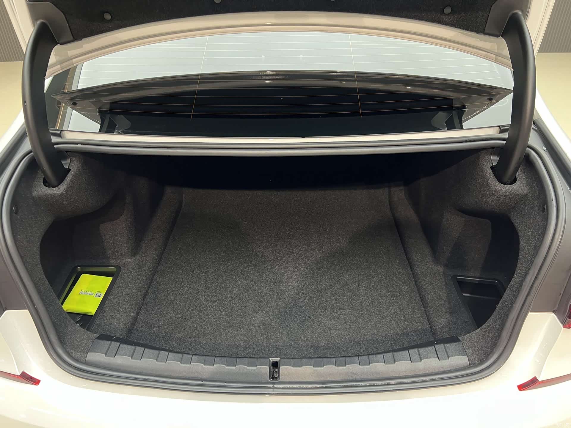 BMW 3 Series, 2022 16