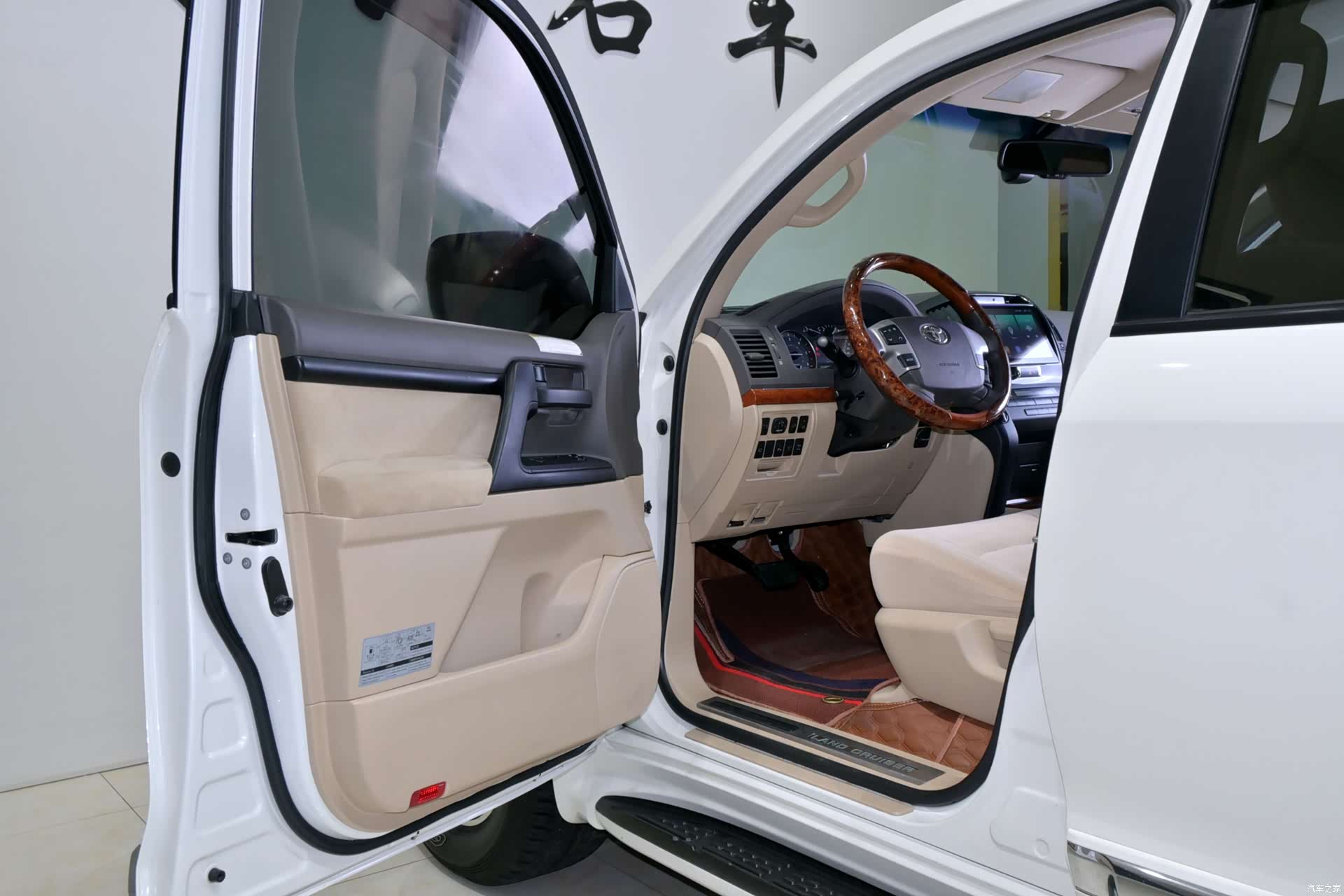 Toyota Land Cruiser, 2018 8