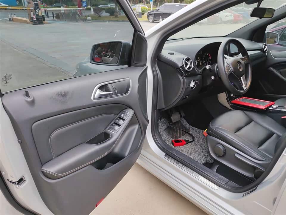 Mercedes-Benz Class B