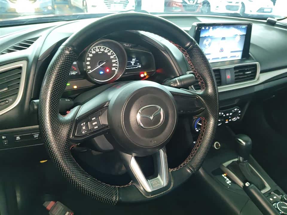 Mazda 3 Angkesaila Mazda 3 Angkesaila