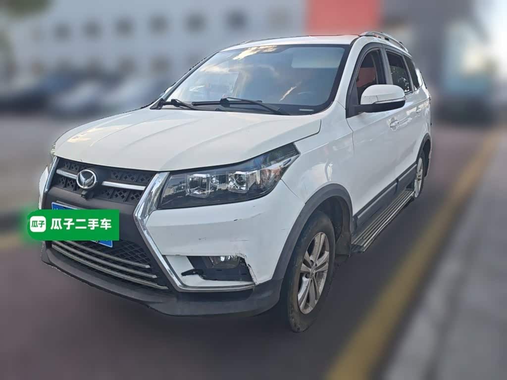 BAIC S3