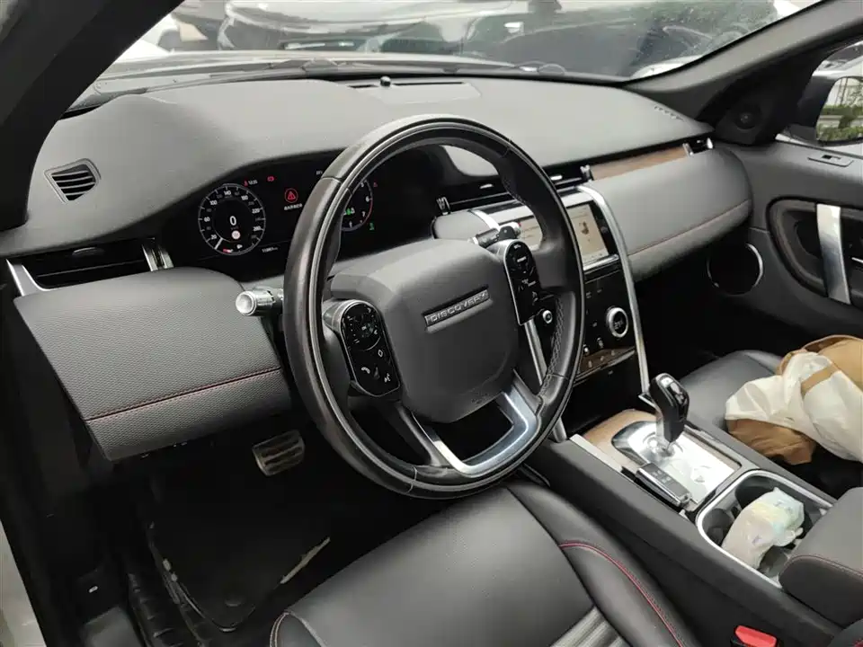 Land Rover Discover sports