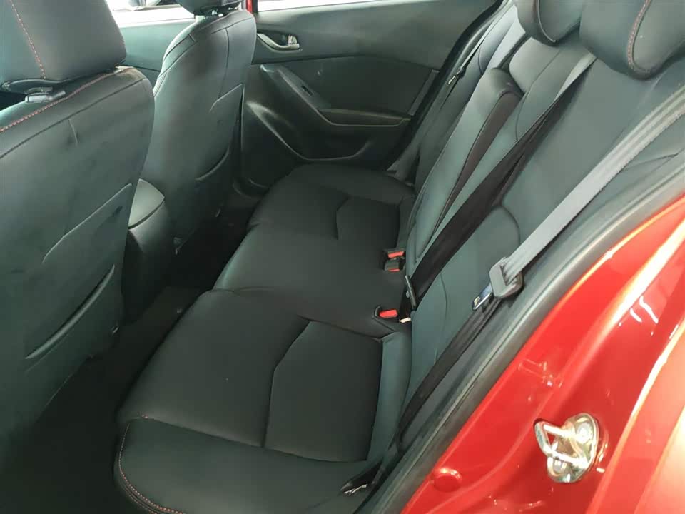 Mazda 3 Angkesaila Mazda 3 Angkesaila
