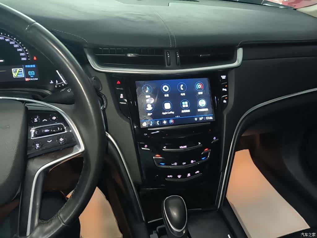 Cadillac XTS, 2019 10