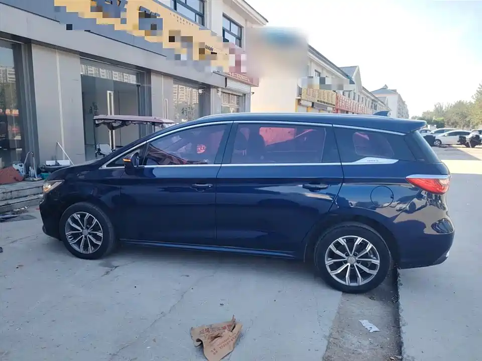 BYD Song MAX