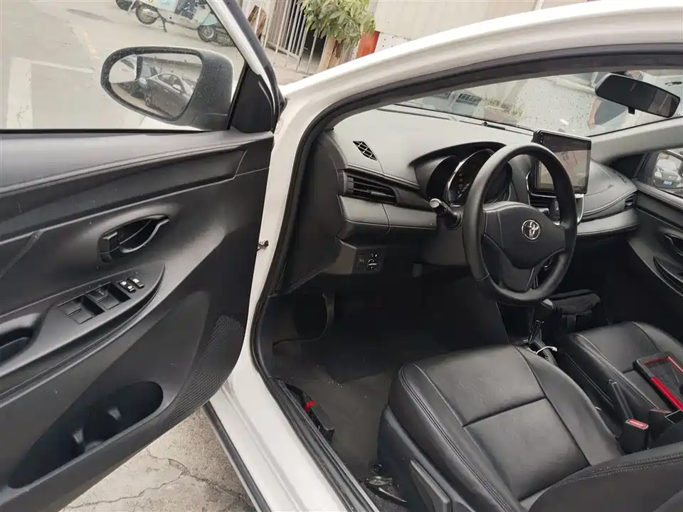 Toyota YARiS L Zhixuan