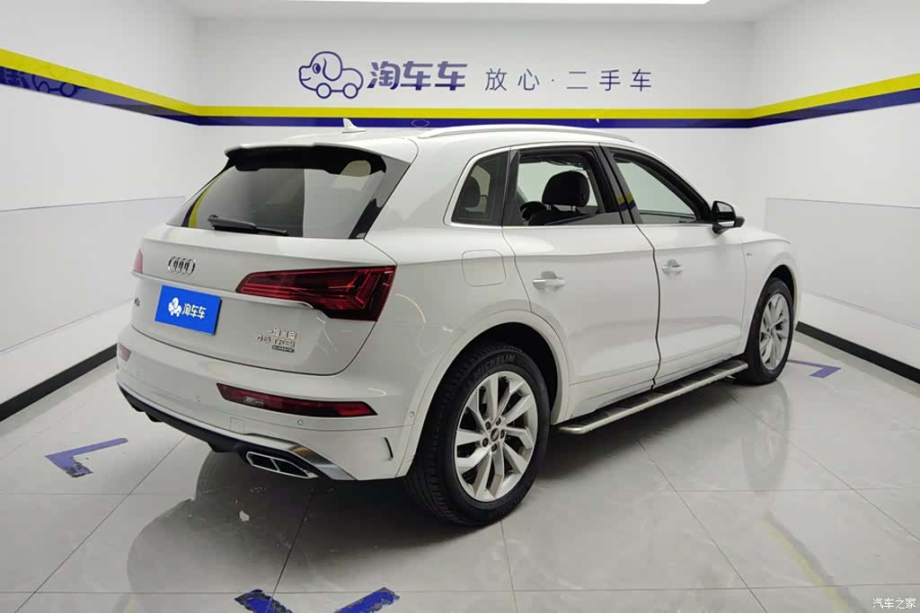 Audi Q5L, 2021 3