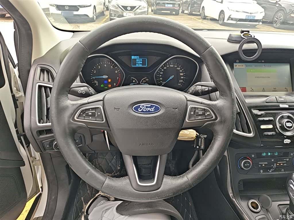 Ford Focus, 2017 11