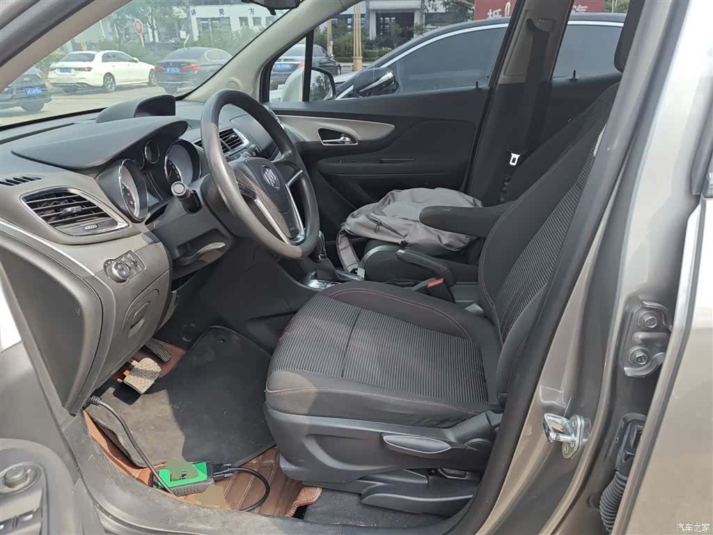 Buick Encore, 2016 11