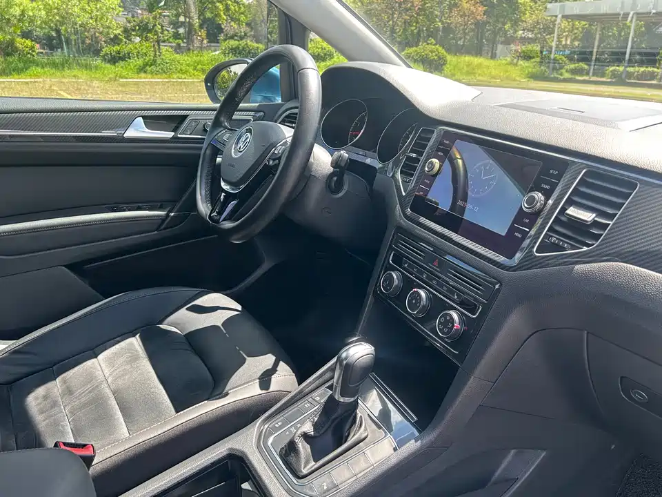 Volkswagen Golf*Jiayu