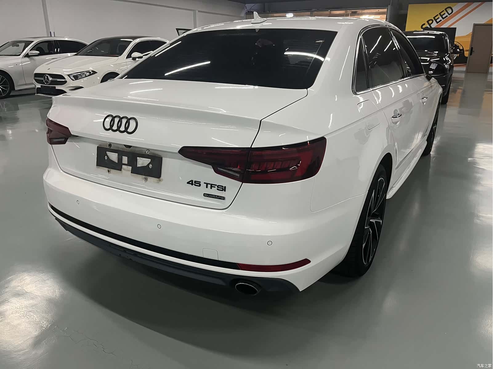 Audi A4L, 2018 12