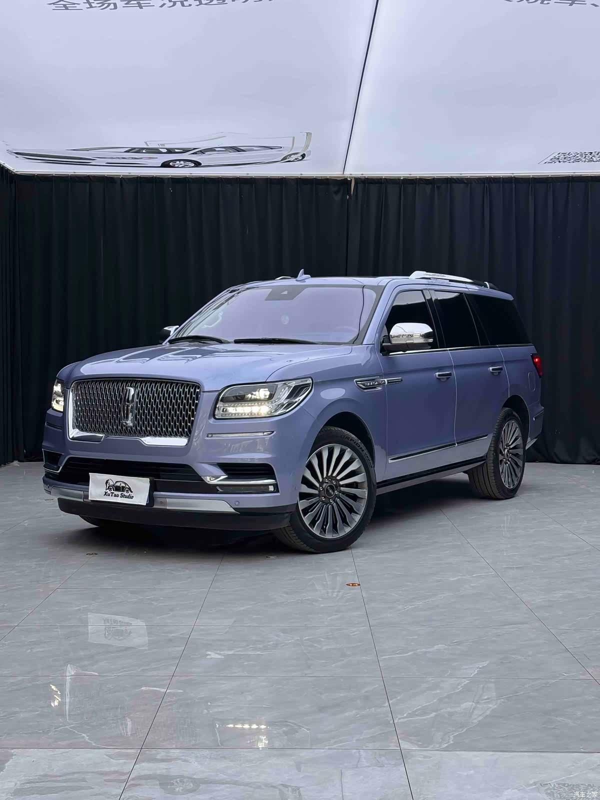 Lincoln Navigator