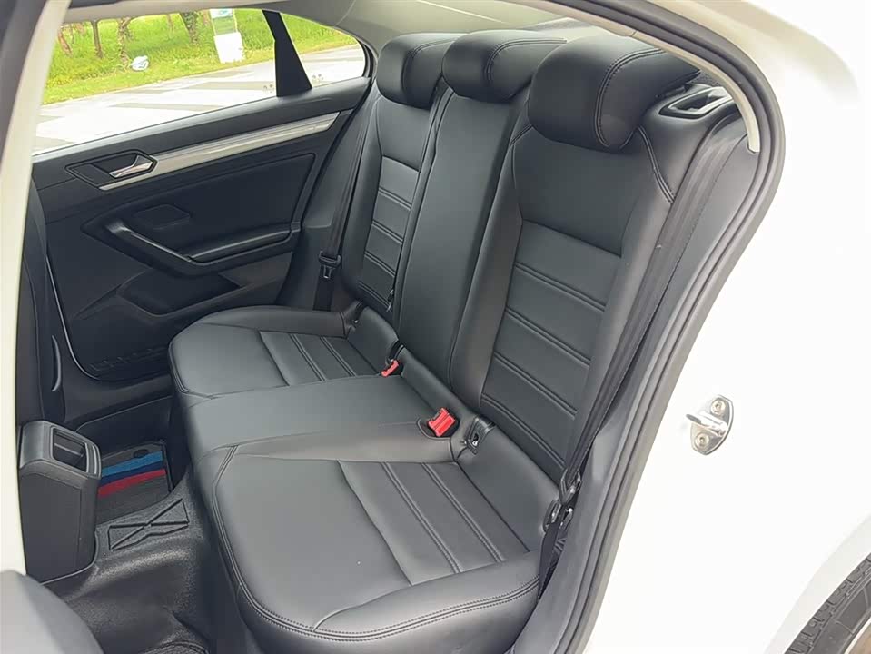 Volkswagen Lingdu