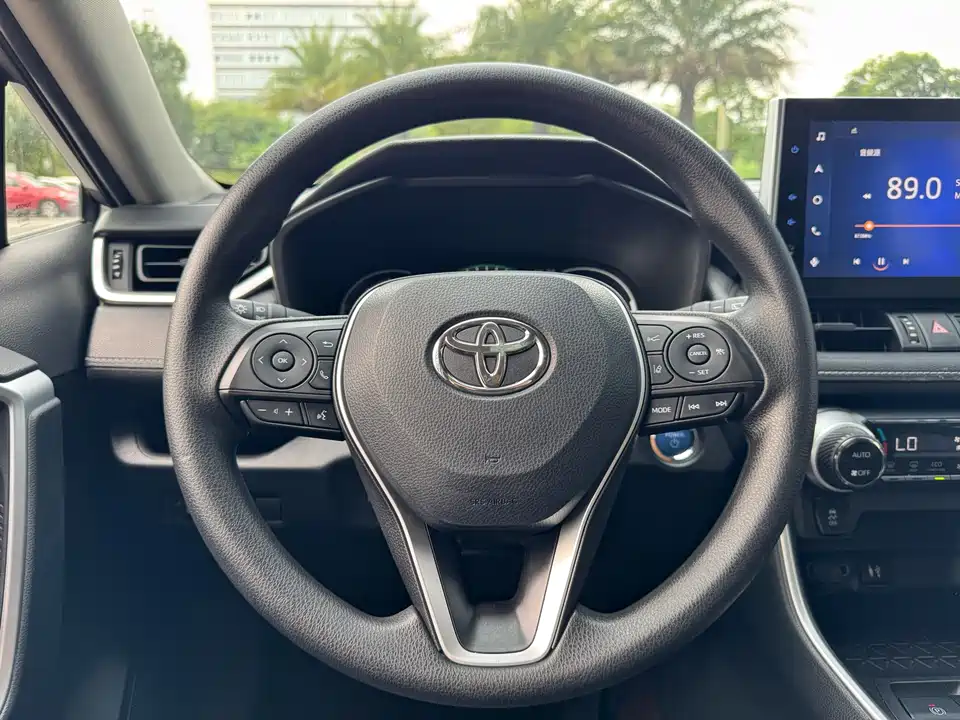 Toyota RAV4 Rongfang Dual Engine E+