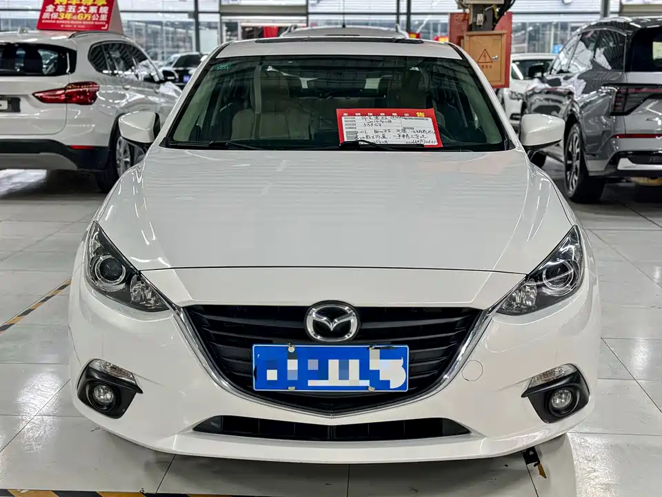 Mazda 3 Angkesaila