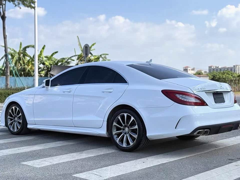 Mercedes-Benz CLS