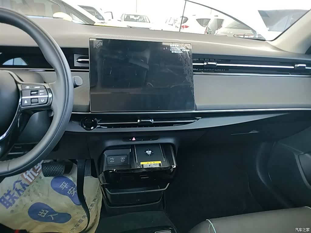 Honda e NP2, 2024 13