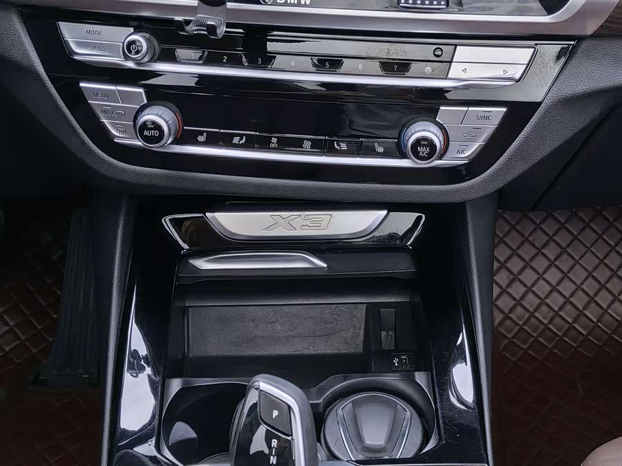 BMW X3 2020, фото 11