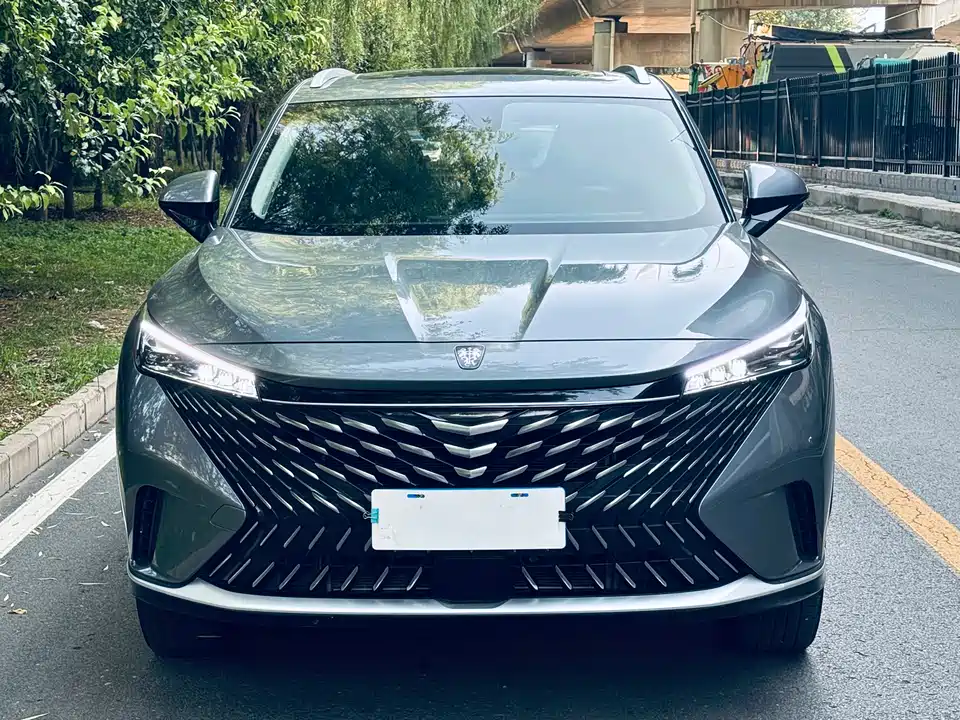Roewe RX5