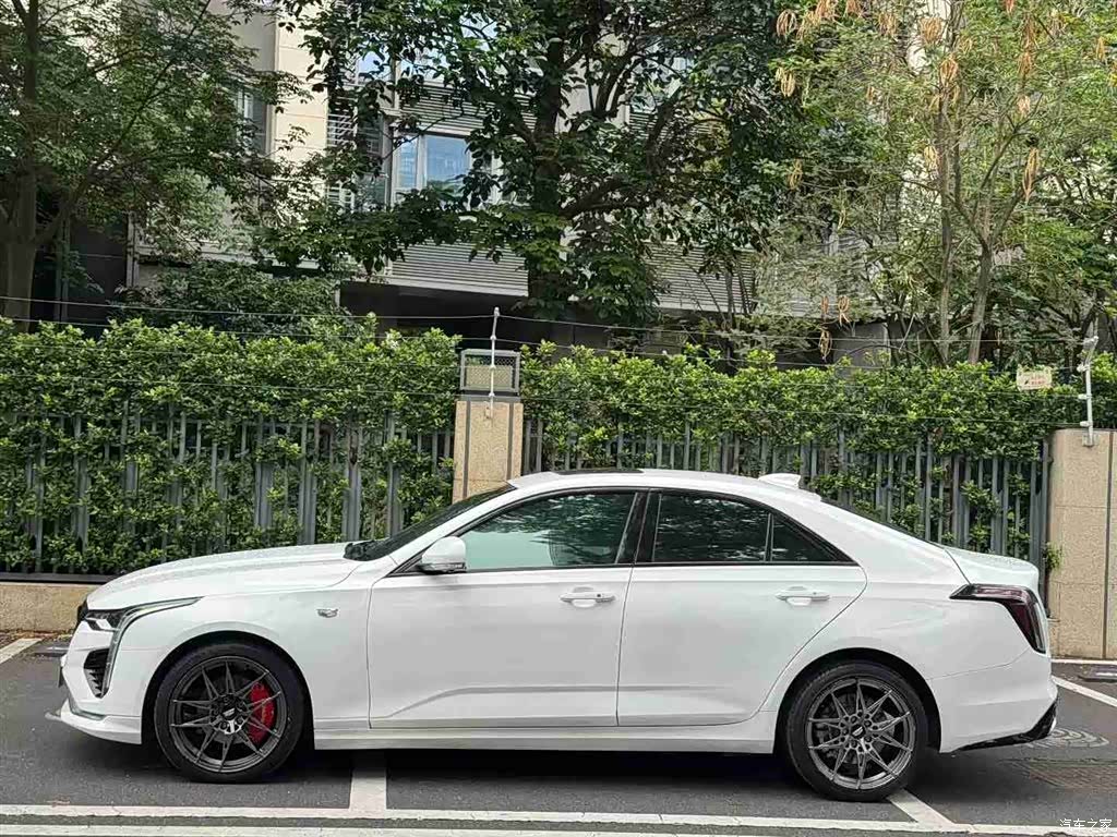 Cadillac CT4, 2020 2